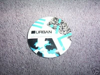 URBAN OUTFITTERS BUTTON