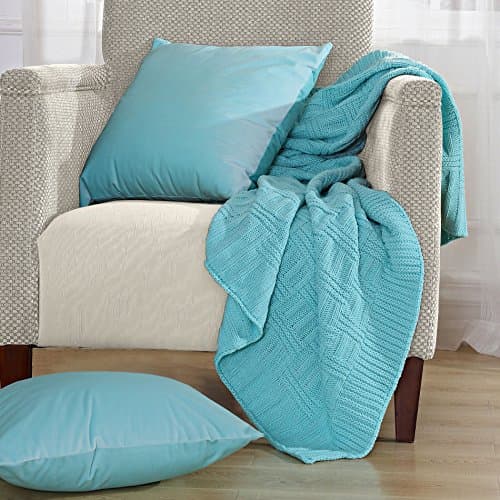 Home Soft Things Brooke Cable Throw with 2 Pillow Shells Combo Set, Limpet Shell