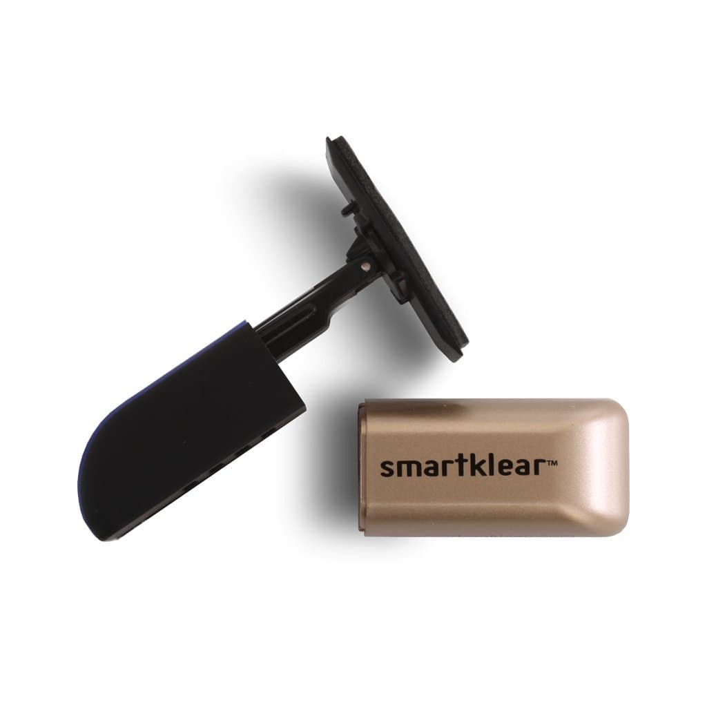 Carbon Klean SmartKlear Smart Phone Screen Cleaner - Efficient and Durable Carbon Microfiber Technology (Black Rubber & Gold))