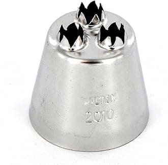 Wilton 2010 Triple Star Multi Opening Decorating Tip