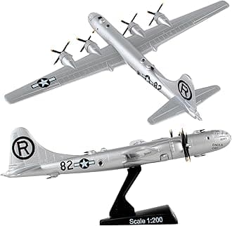 Daron Worldwide Trading B-29 Superfortress Enola Gay Vehicle (1:200 Scale) , White