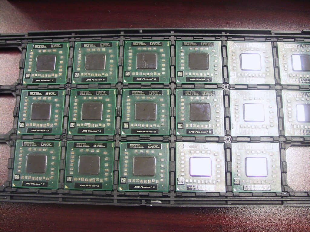 AMD Phenom II X3 N850 2.20 GHz Processor - Socket S1 PGA-638. PHENOM II TRIPLE-CORE N850 MOBILE 1.5MB 35W 45NM 2200MHZ AMDMOB. Tri-core