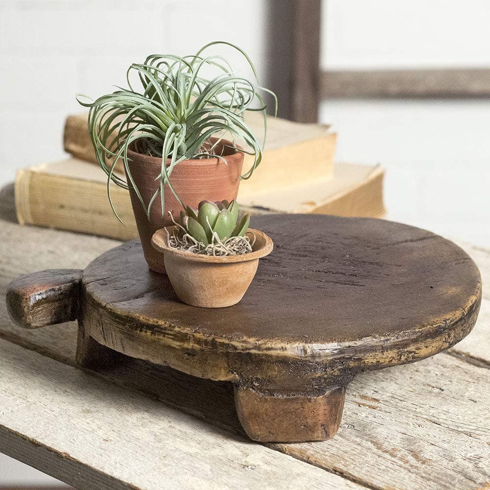 CTW Home Collection Primitive Round Breadboard