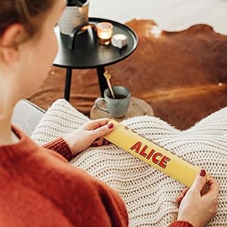 Personalised Toblerone bar - Personalise the Toblerone bar with the name of your choice, Milk chocolate with honey-almond nougat (200 Grams)
