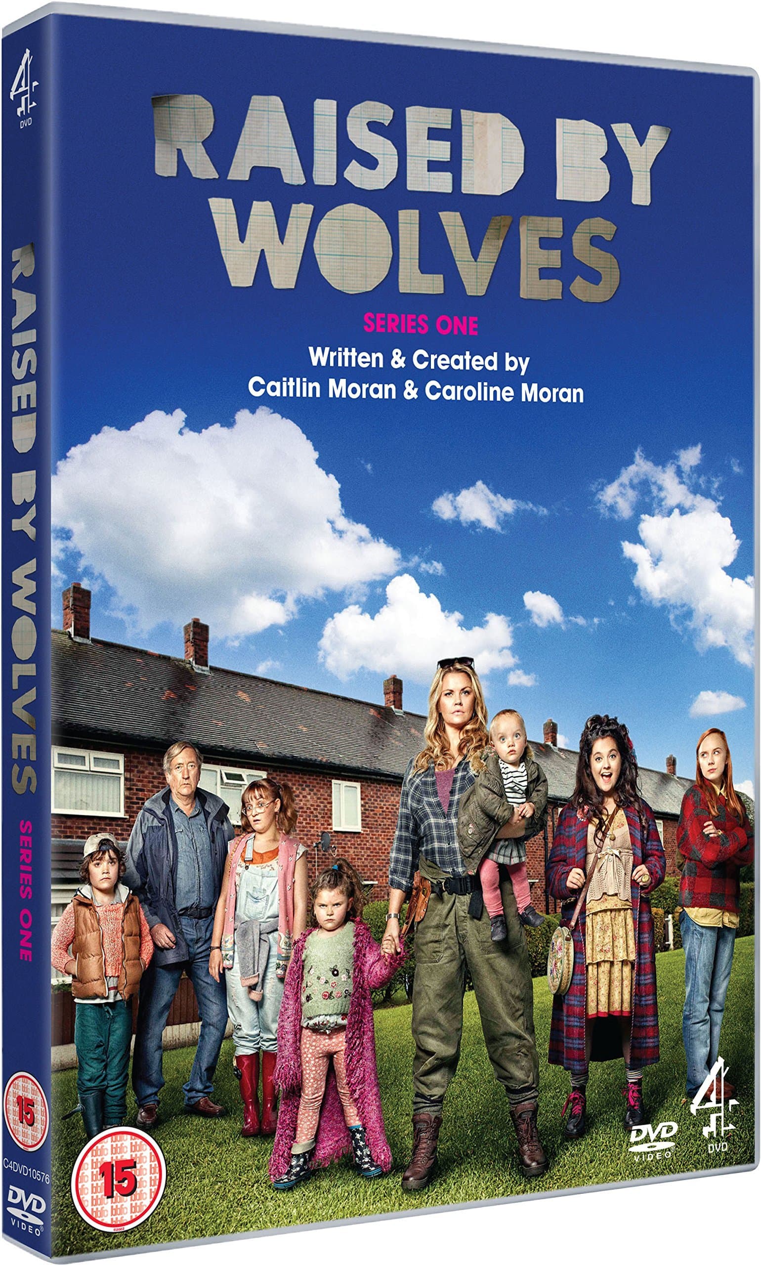 Raised By Wolves [DVD]