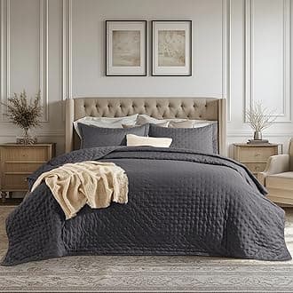 Bedsure King Quilt - Charcoal Bedspread King Size & Lightweight Comforter, Modern Coverlet with Clover Pattern, Ultra Soft All-Season Bedding, 106 x 96 Inches