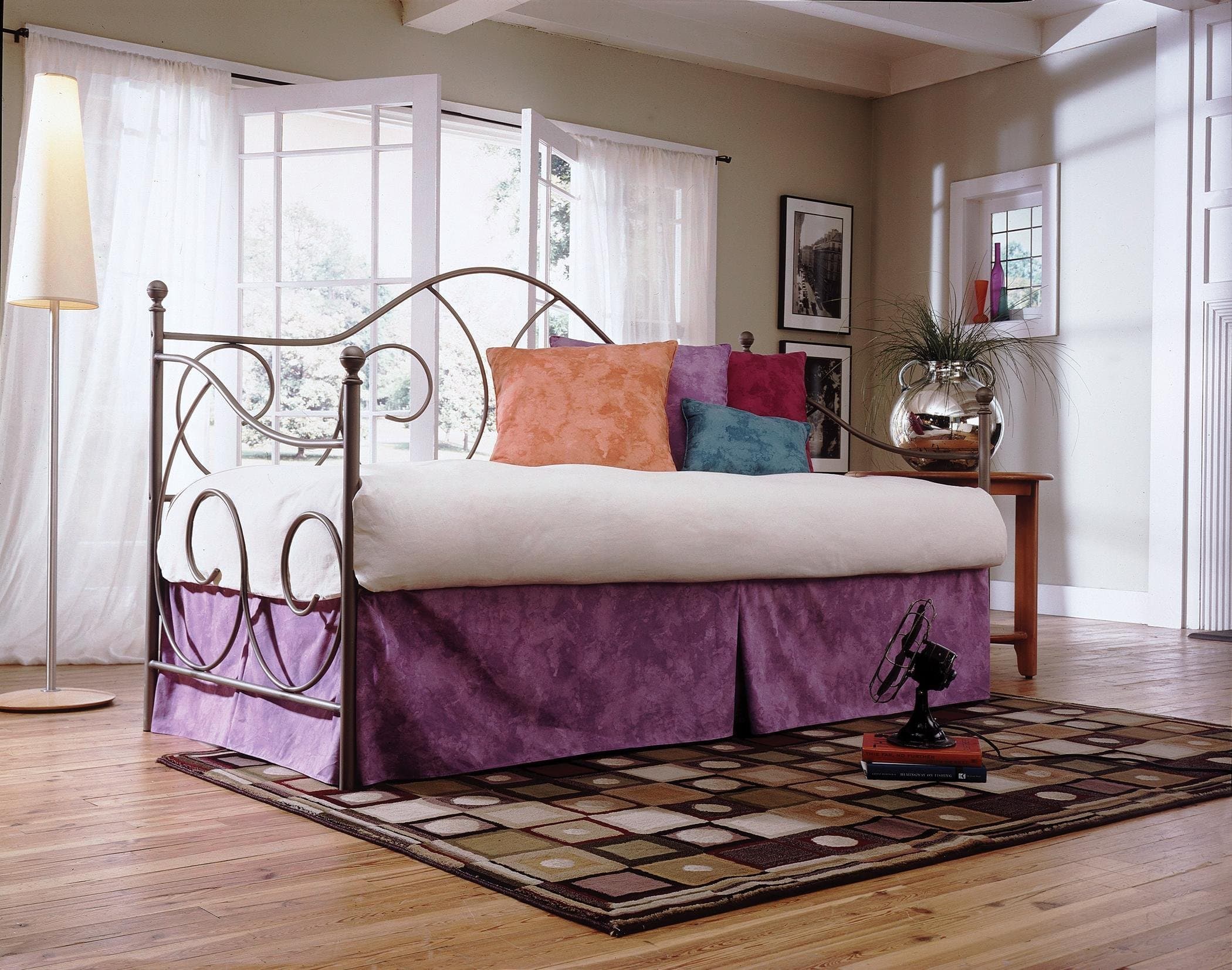Caroline Daybed w/o link