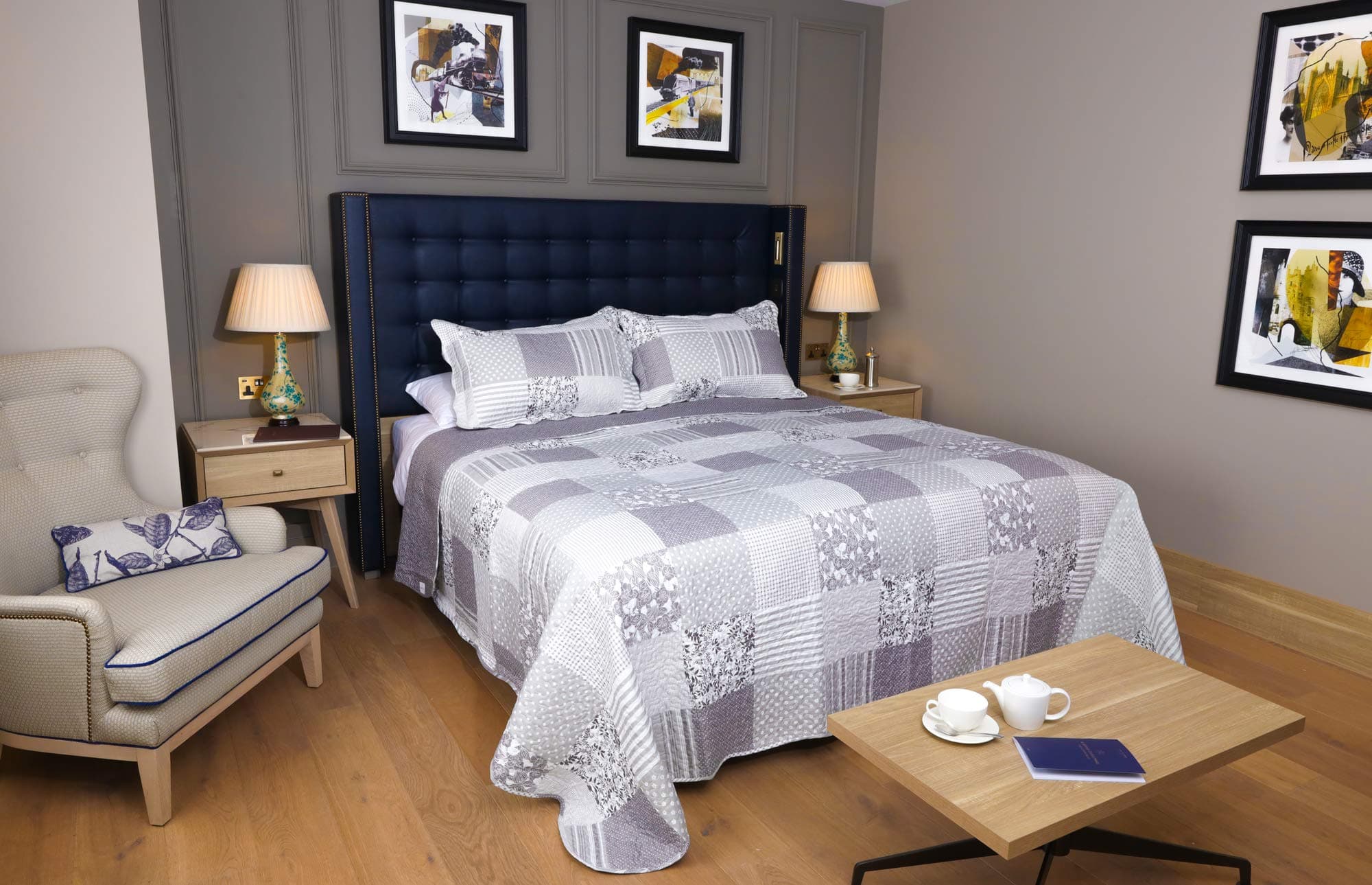 Restmor Quilted Reversible Patchwork Design Bedspread in 3 sizes with pillow shams - Ariana (Single includes 1 Sham)